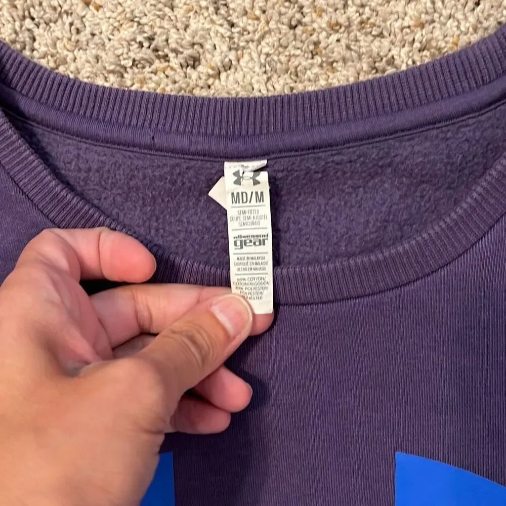 Under Armour Purple Crewneck Sweatshirt Women’s Medium Logo Pullover - Picture 5 of 6